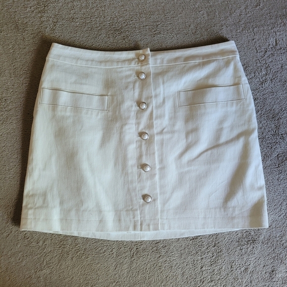 Avec Les Filles denim mini skirt in Ecru Snow Wash size 8​ - Picture 2 of 12